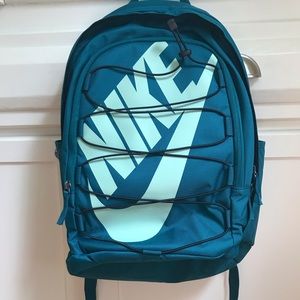 Nike Hayward Backpack 2.0—Like New